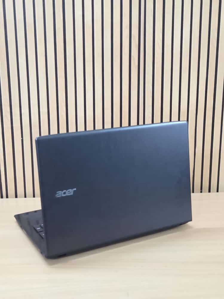 Aspire E5-576 Aspire E5-576